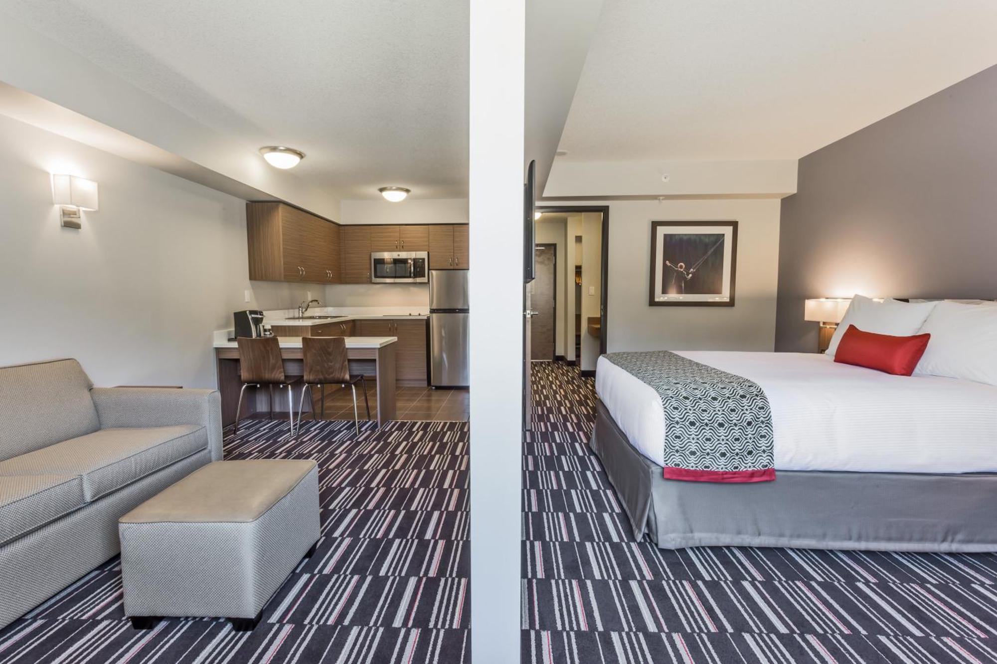 Microtel Inn & Suites By Wyndham Fort Saint John Fort St. John Bagian luar foto